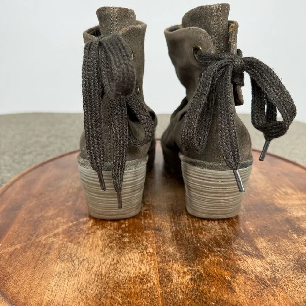 Fly London Boots Wm 39 (US 8-8.5) Yama Ankle Olive Green Suede Wedge Booties